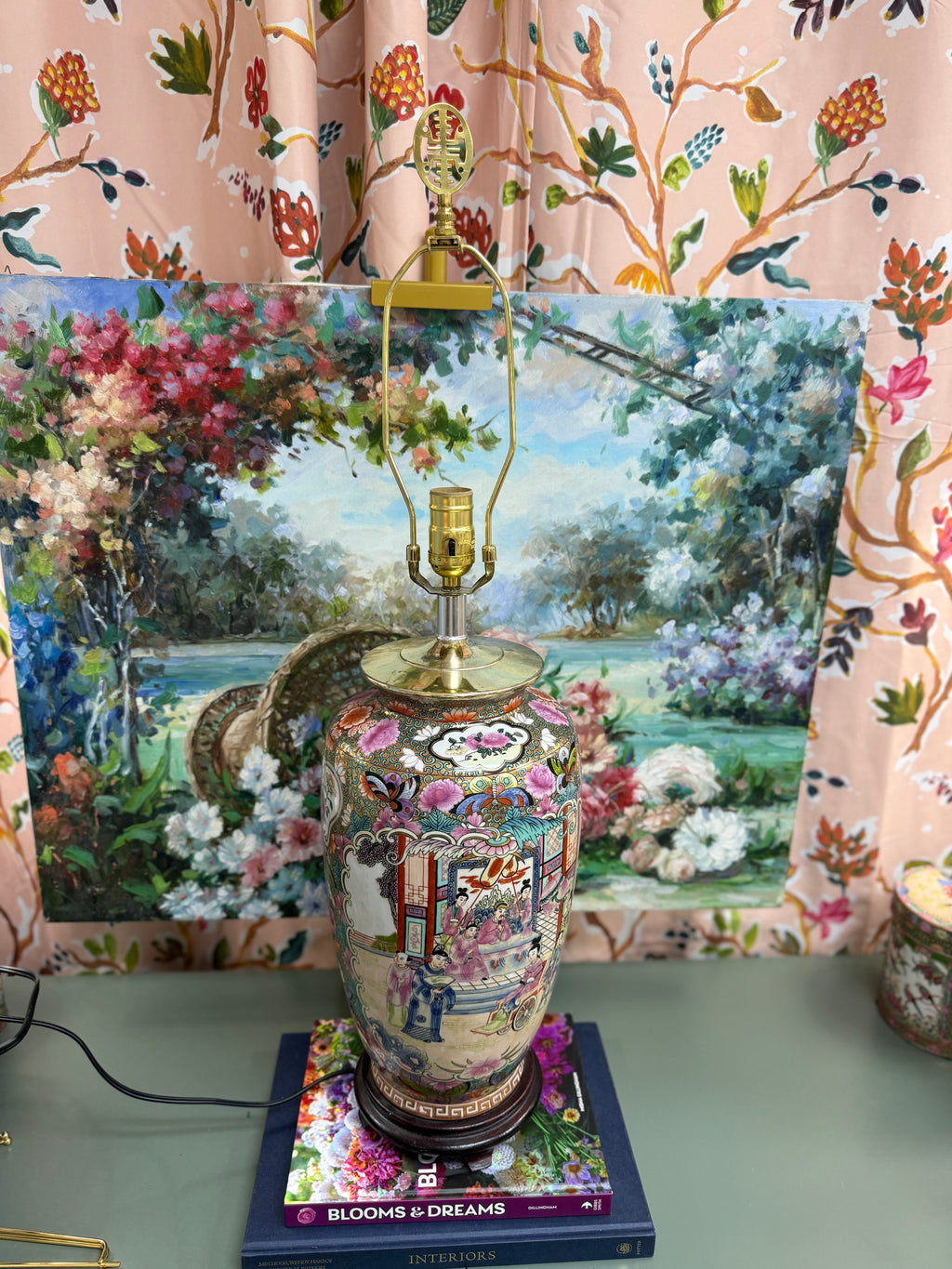 Gold Rose Medallion Large Lamp