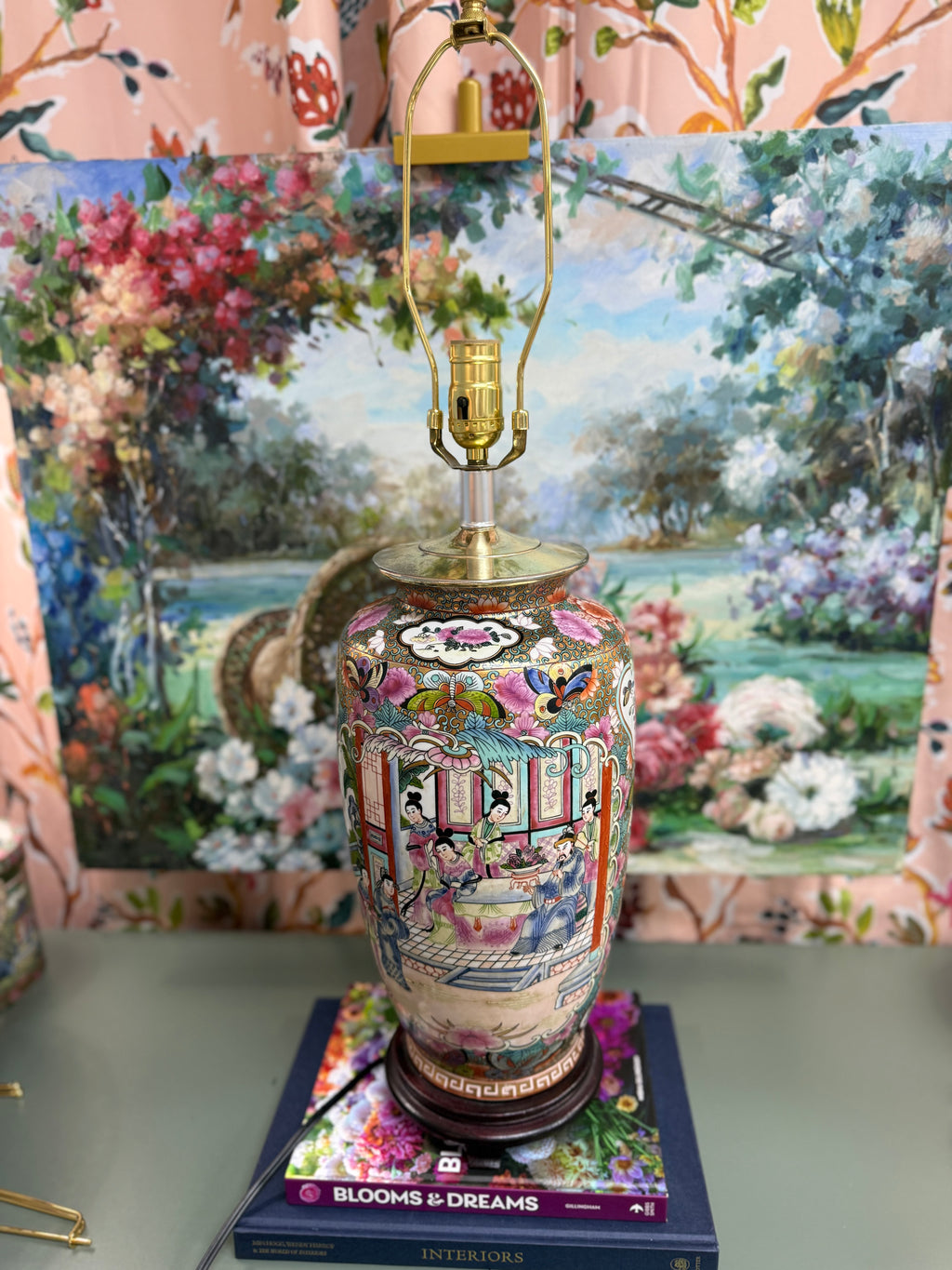 Gold Rose Medallion Large Lamp