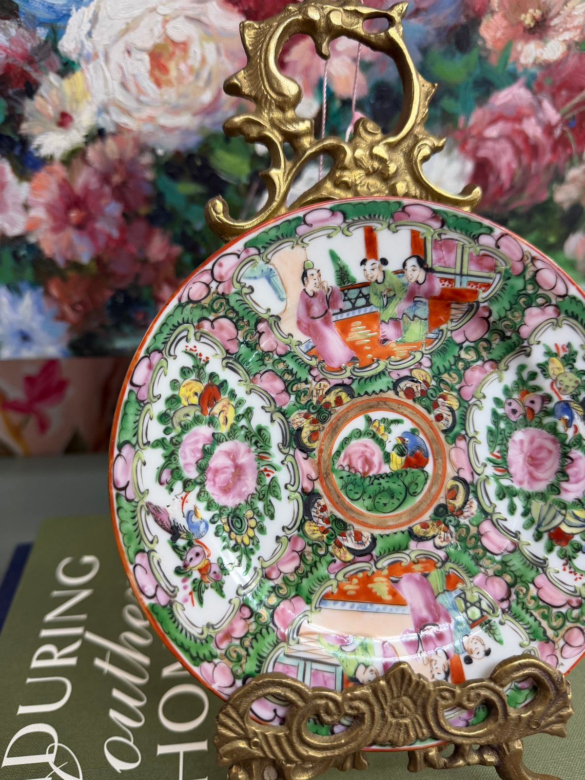 Vintage 6” Rose Medallion Plate