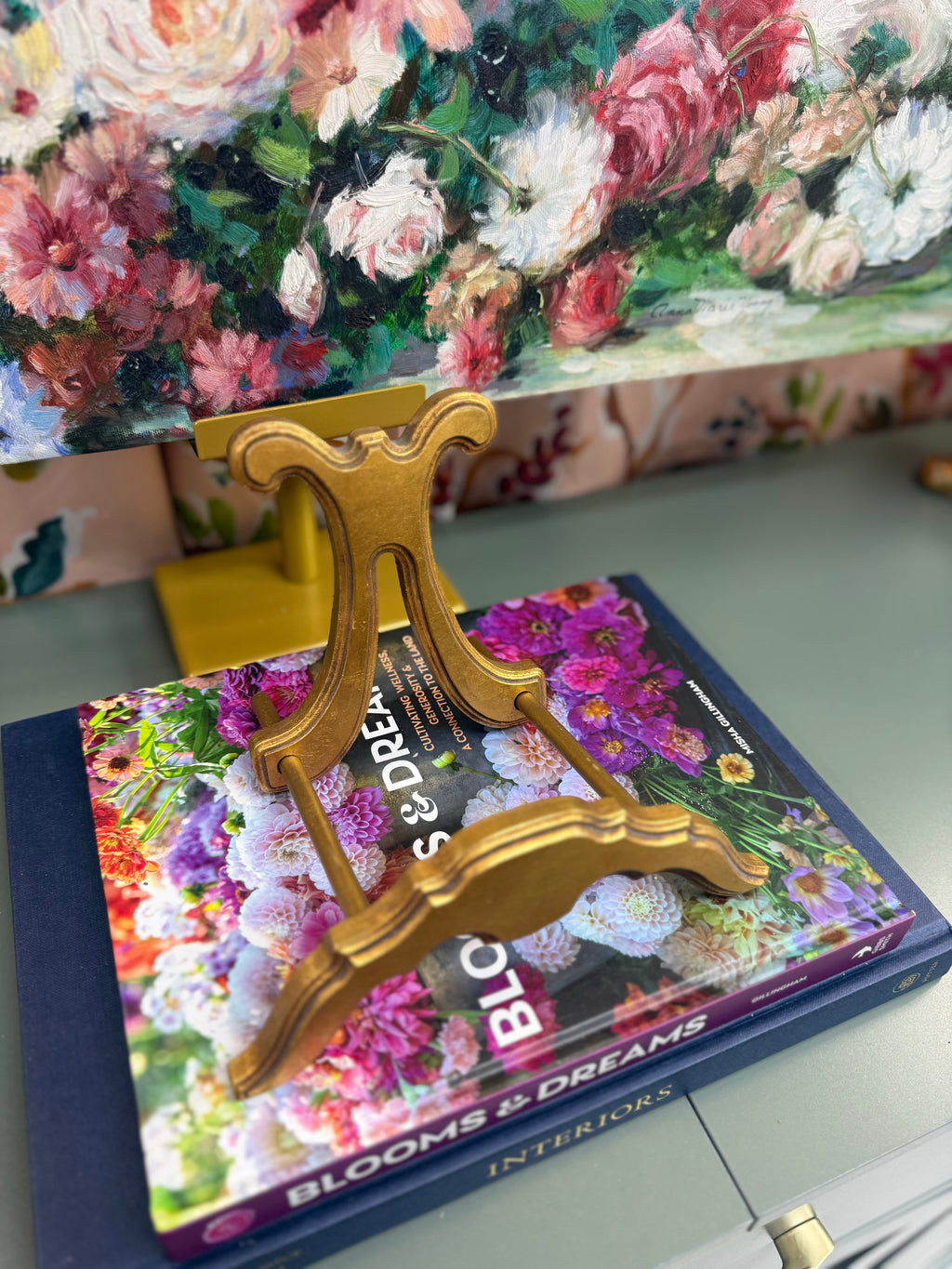 Gold Florentine Style Easel