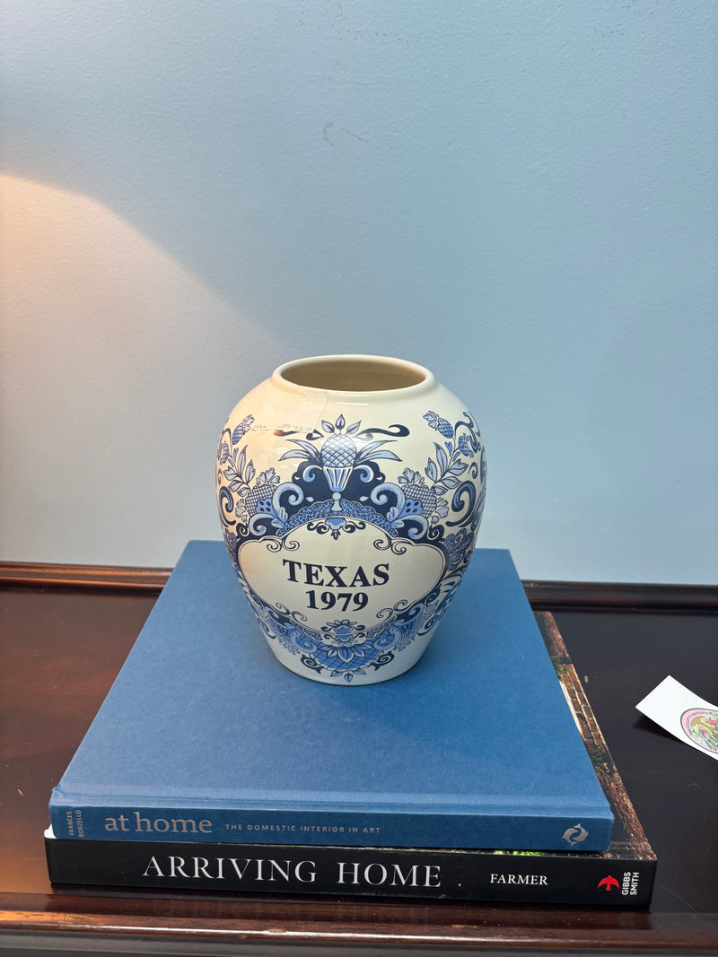 Texas 1979 Delft Jar
