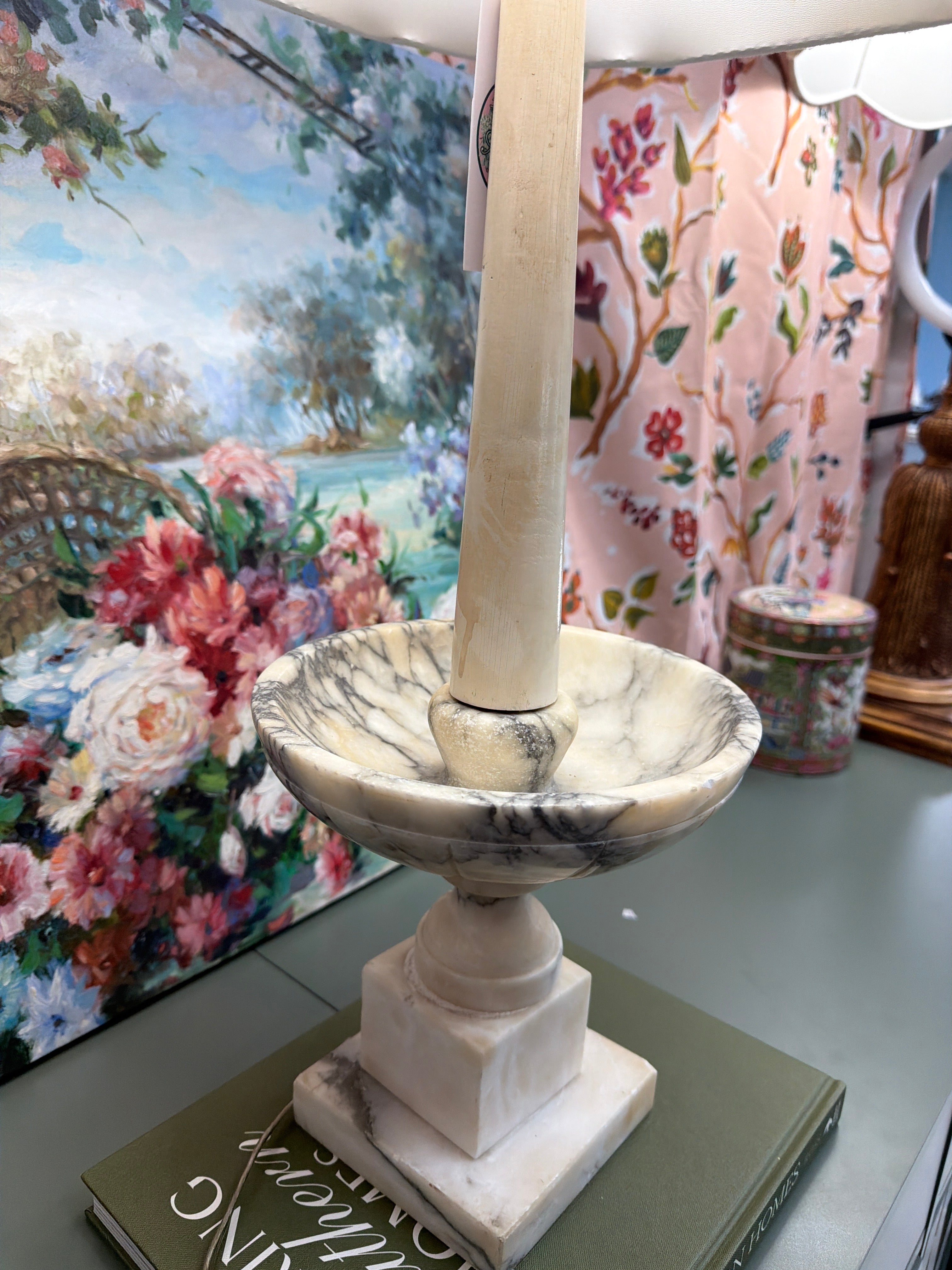 Large Alabaster Bird Bath Lamp