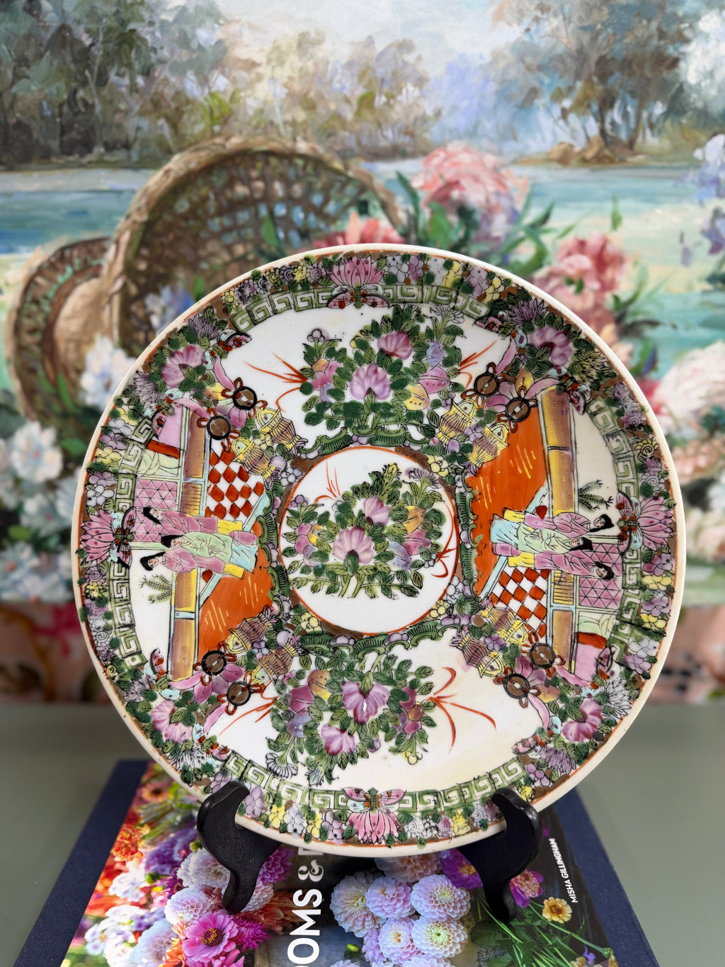 Vintage 12” Rose Medallion Plate