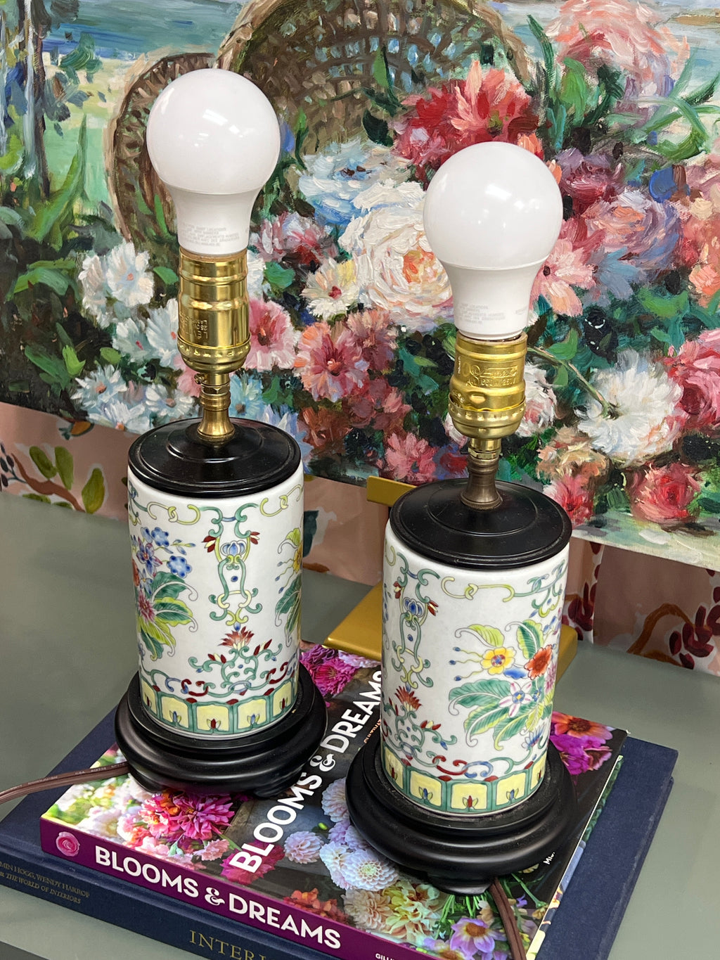 Famille Floral Lamp