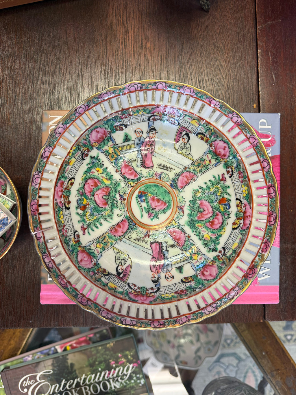 Medium Reticulated Rose Medallion Bowl