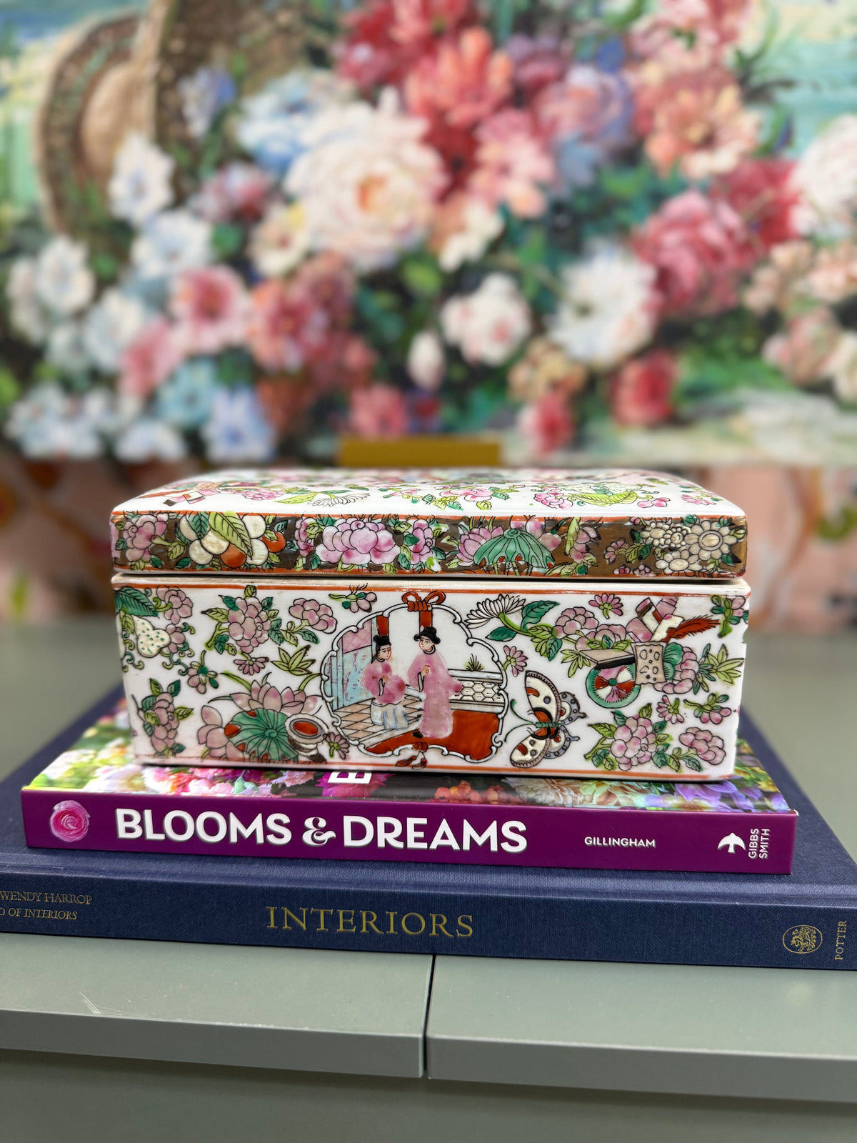 Vintage Rose Famille Dresser Box