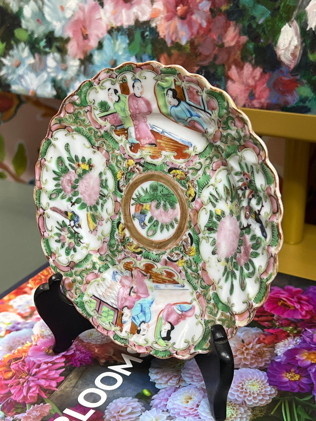 Antique Scalloped Rose Medallion Plate
