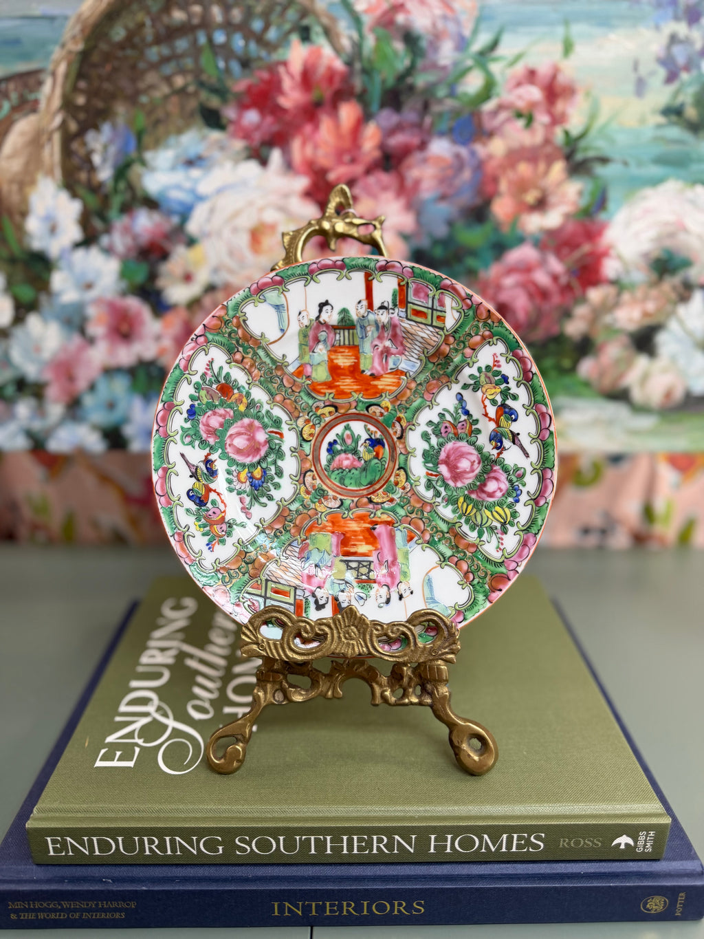Vintage 7.5” Rose Medallion Plate