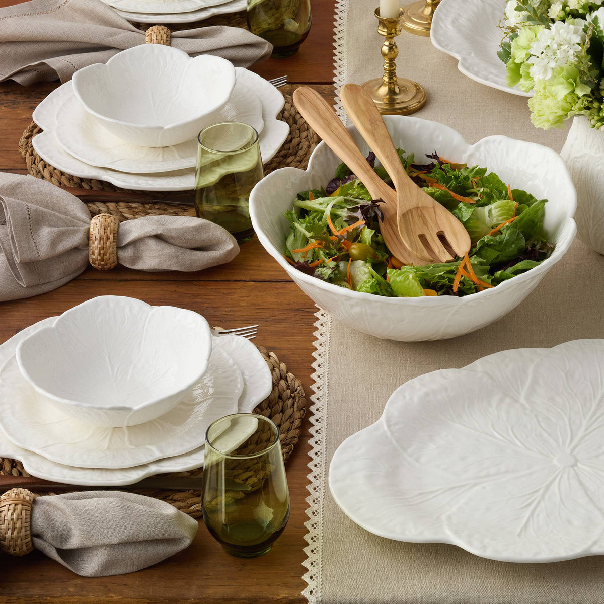 Le Jardin White Cabbage 3-D Salad Plate 9 in