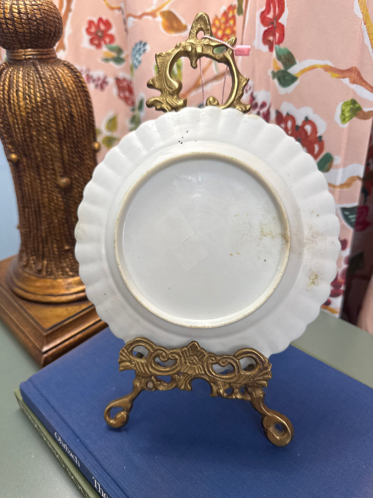 7.5 Inch Antique Bok Choy Scalloped Plate