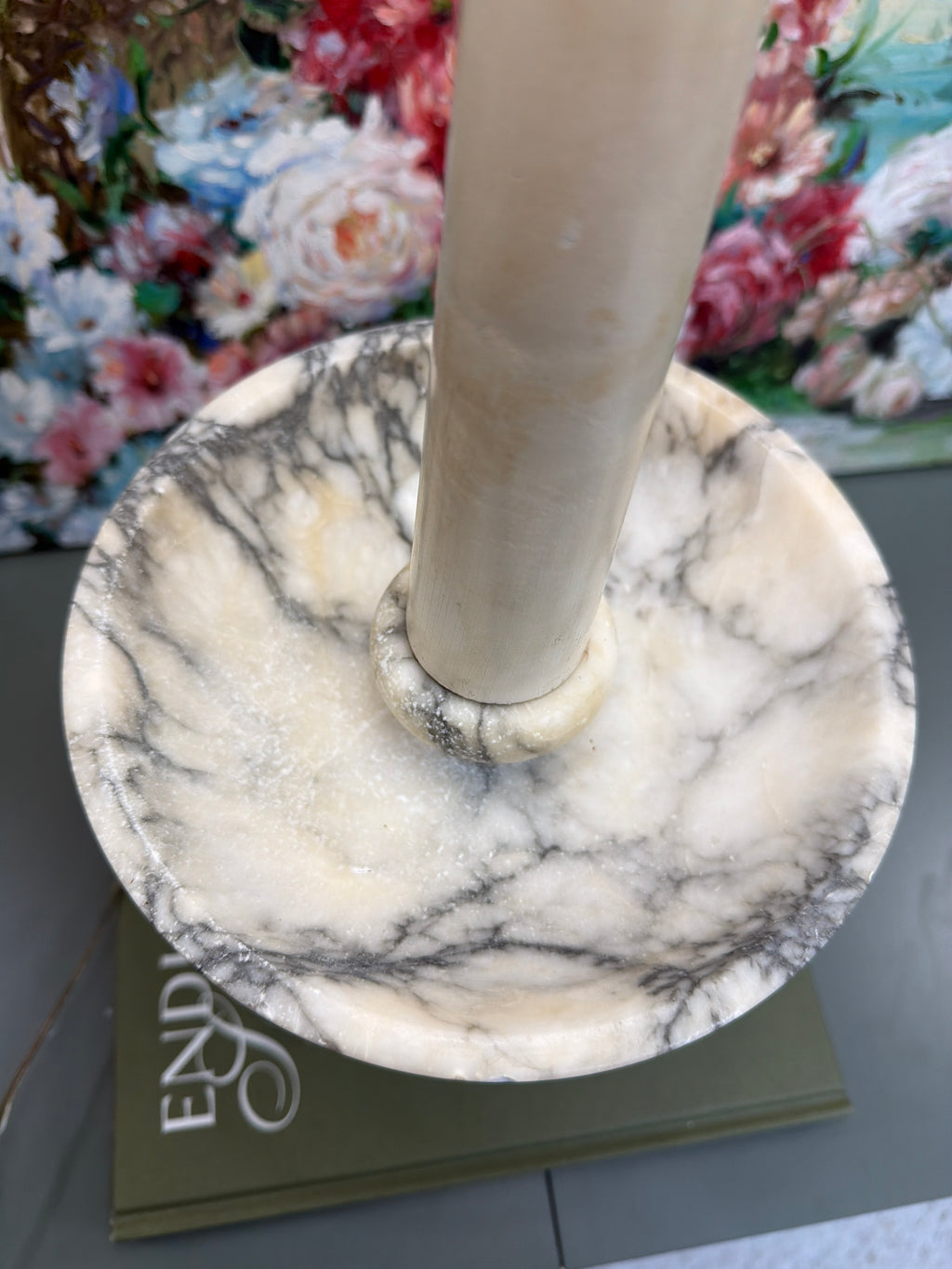 Large Alabaster Bird Bath Lamp