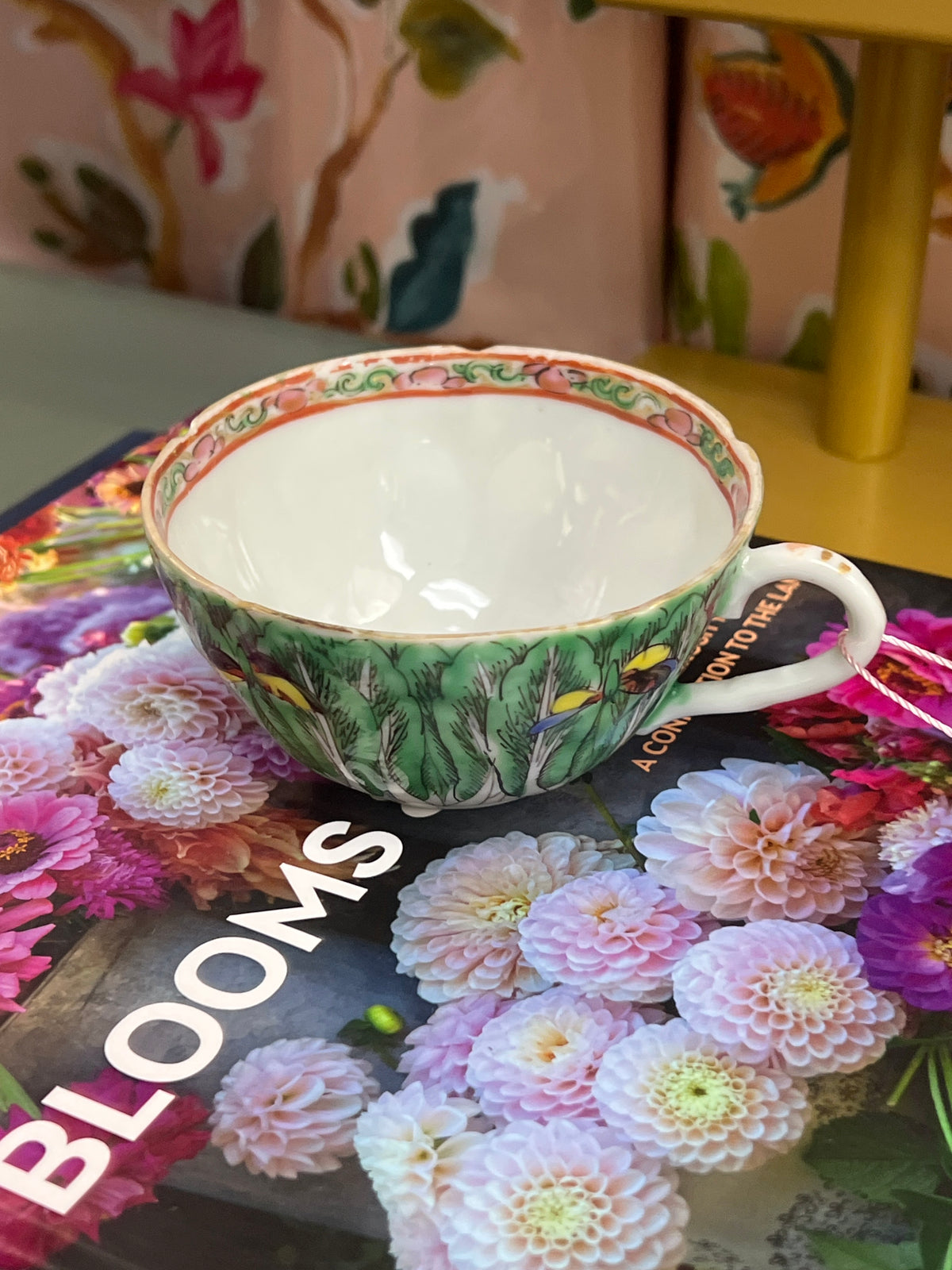 4” Scalloped Rose Canton Rimmed Bok Choy Teacup