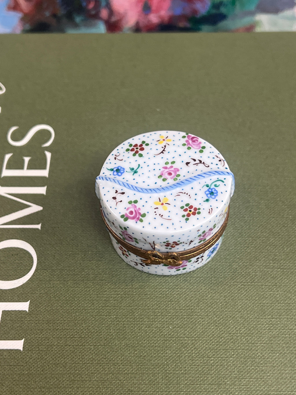 White Floral Hat Limoges Box