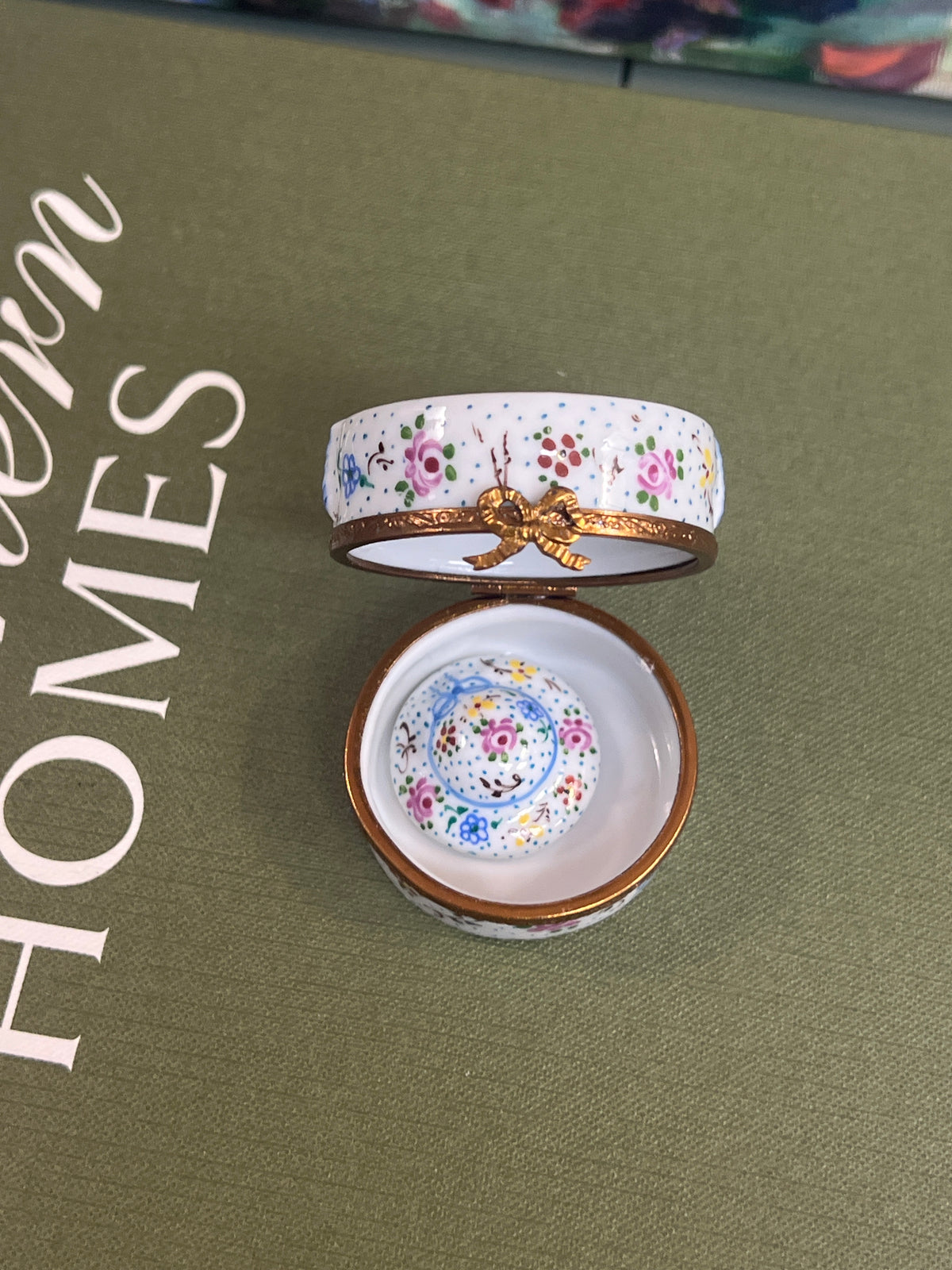 White Floral Hat Limoges Box