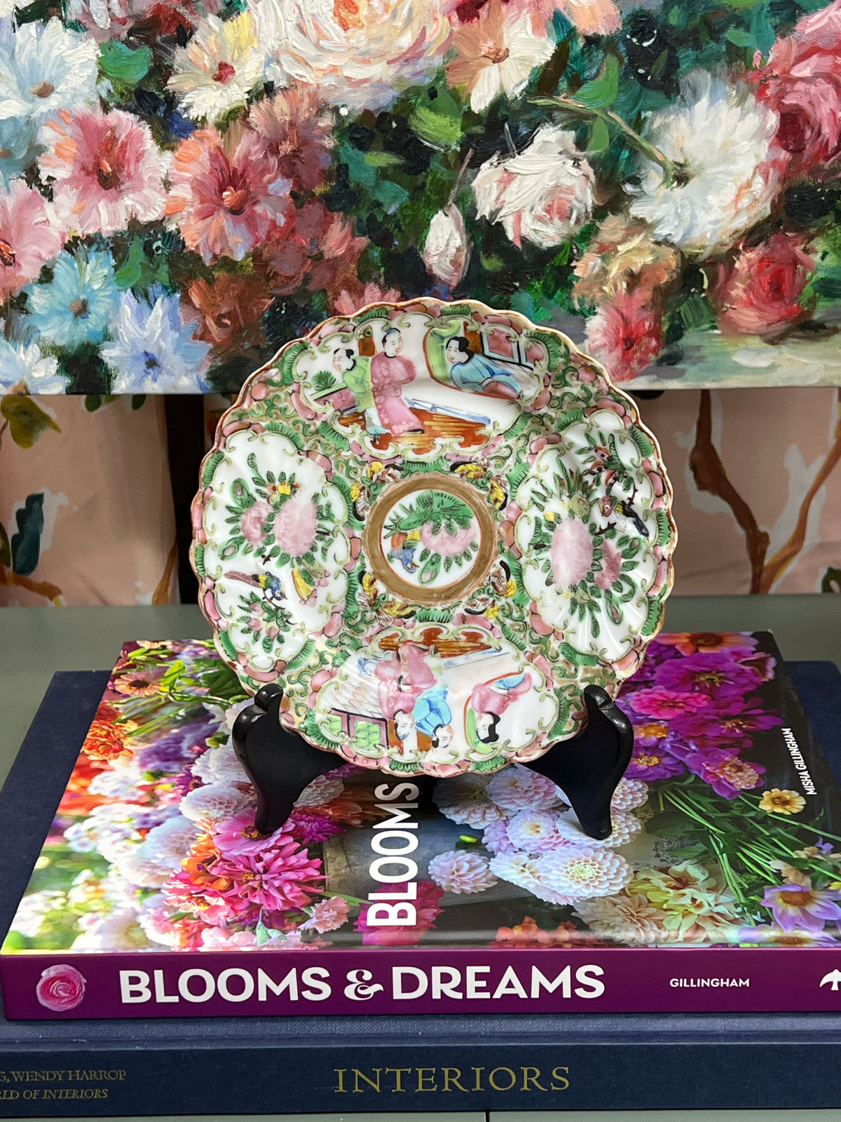 Antique Scalloped Rose Medallion Plate
