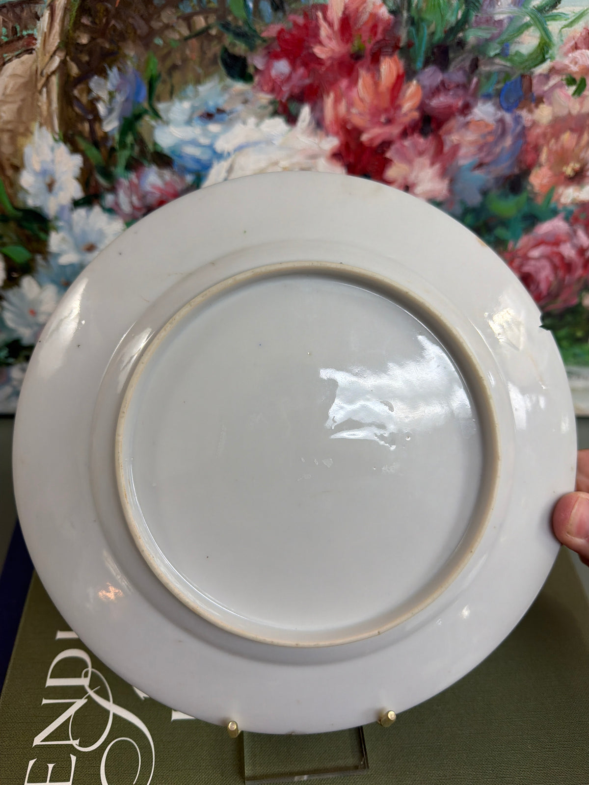 8.5” Bok Choy Dinner Plate w/ Blue Yellow and Black Butterflies *CHIP*