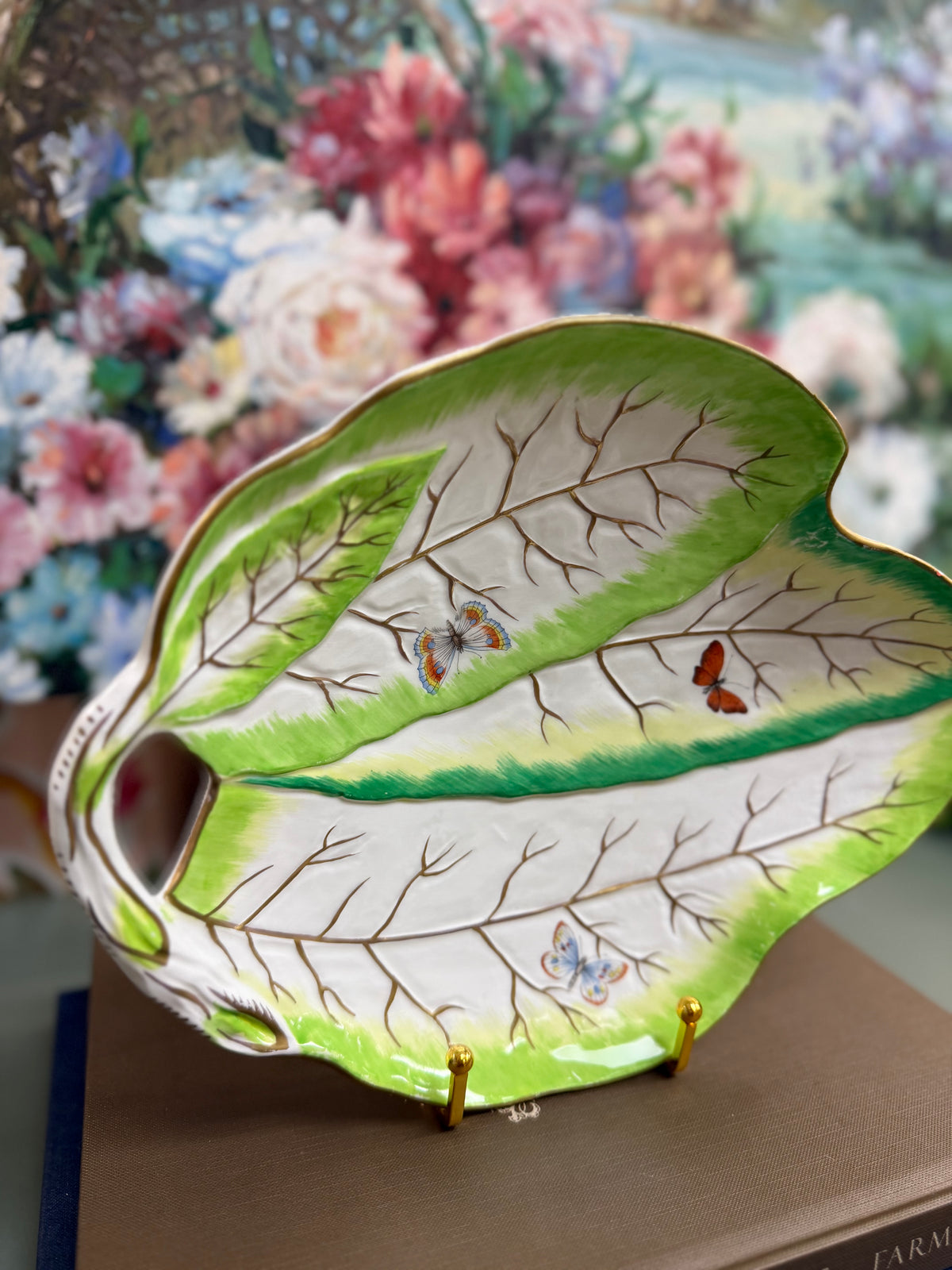 Mottahedah Leaf Butterfly Dish