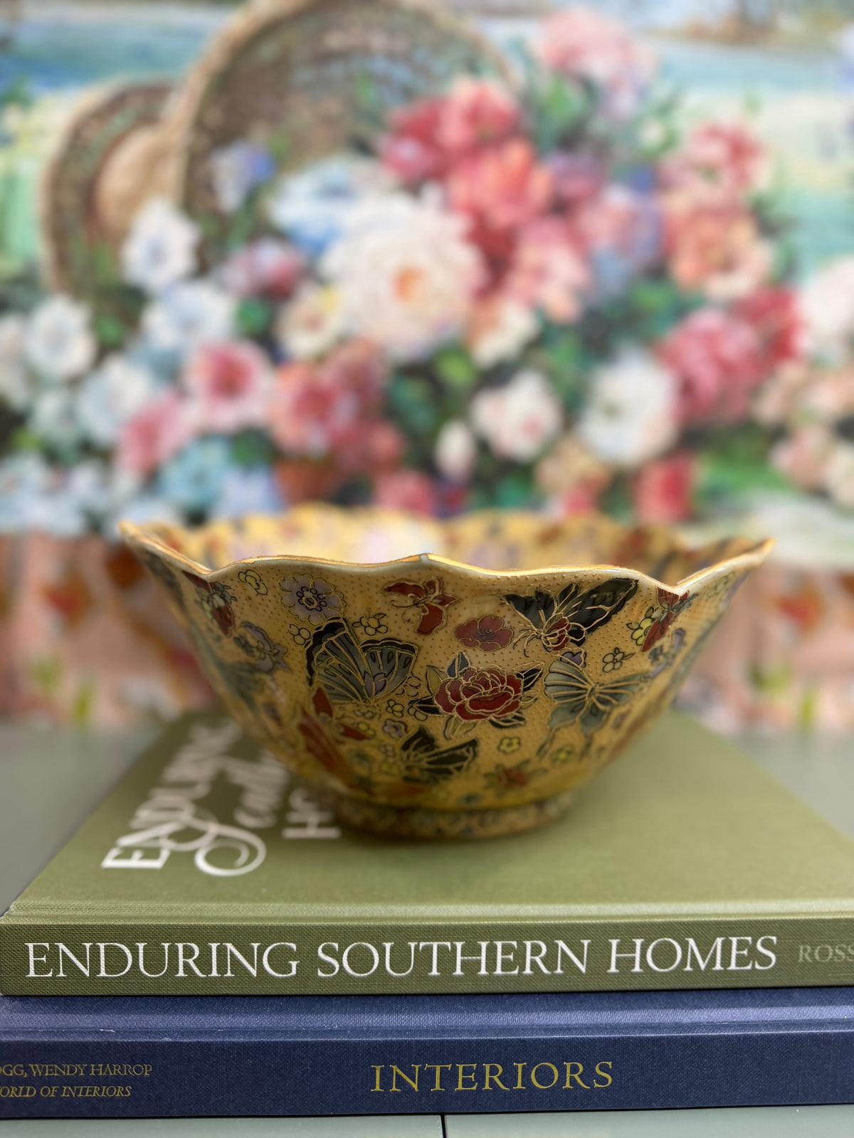 Tan Scalloped Butterfly Bowl