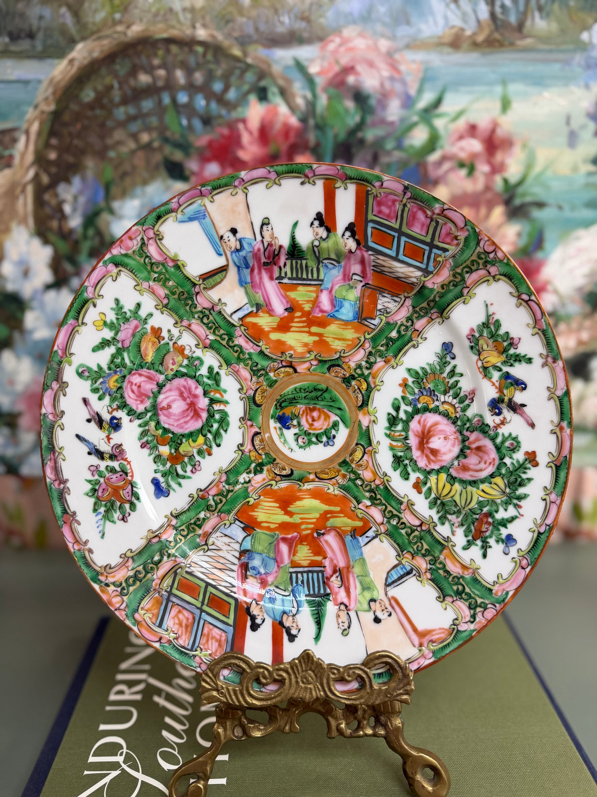 Vintage 10” Rose Medallion Dinner Plate