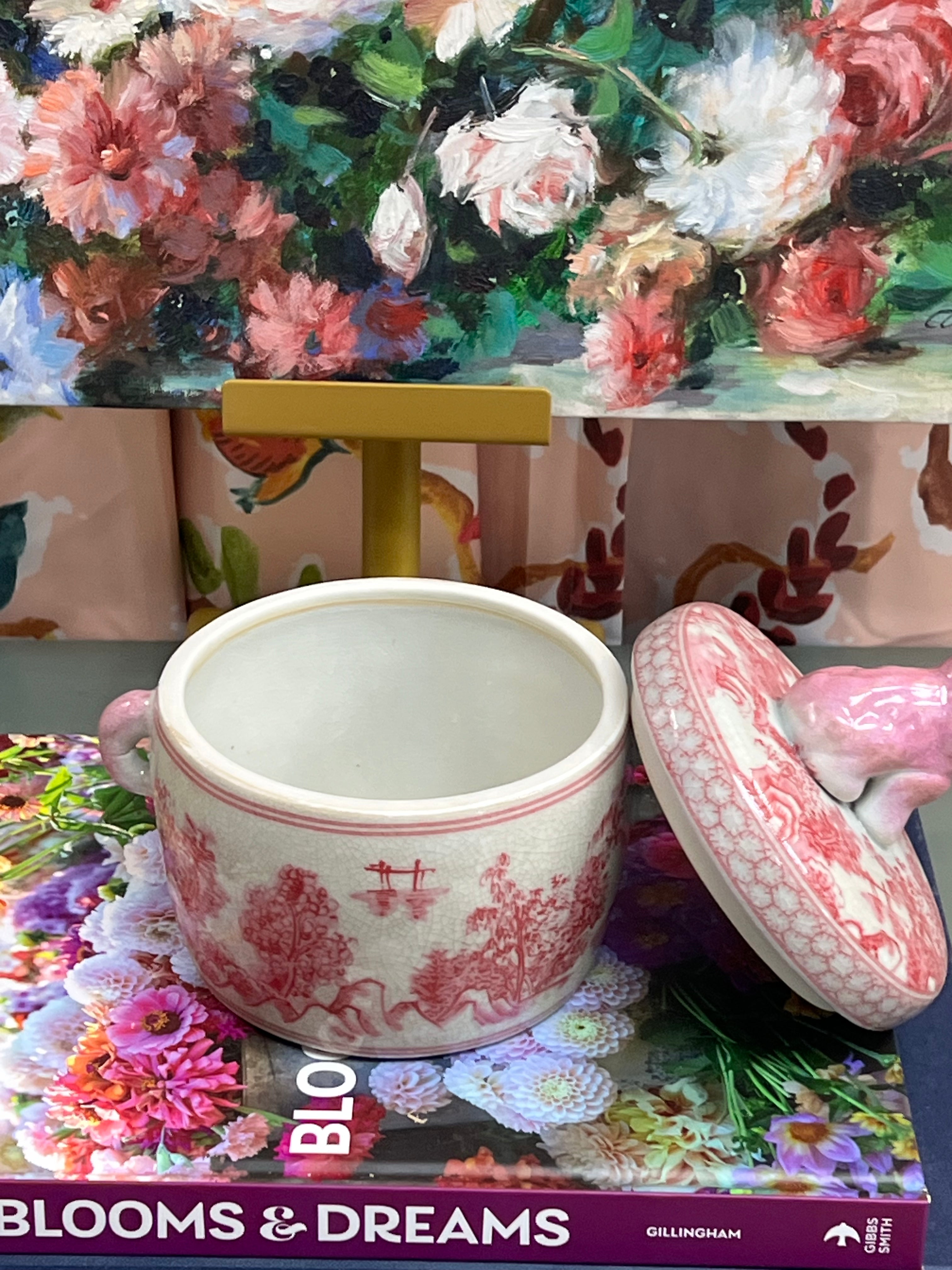 New Pink Pagoda Lions Head Lidded Box