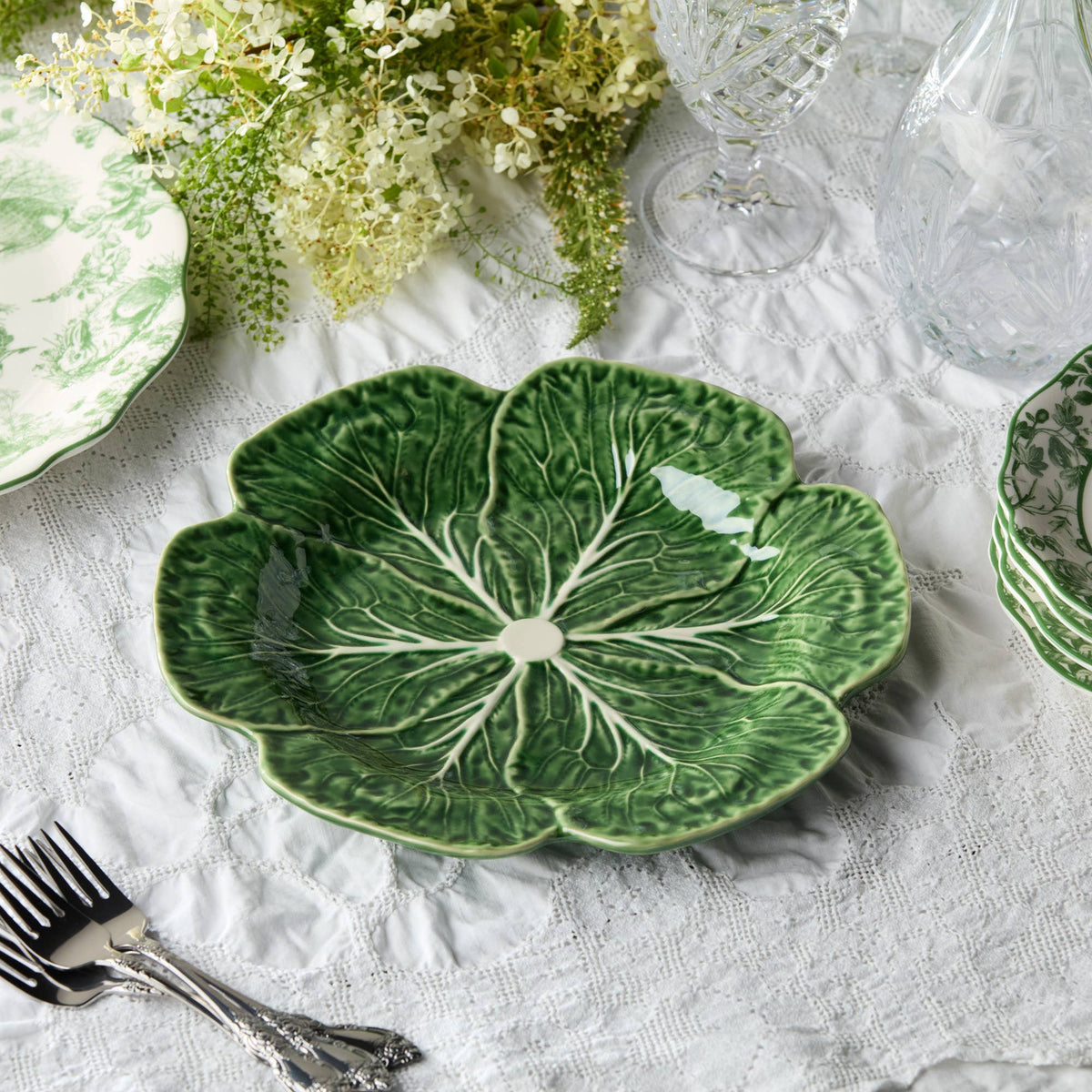 Cabbage Dinner Plate 11in