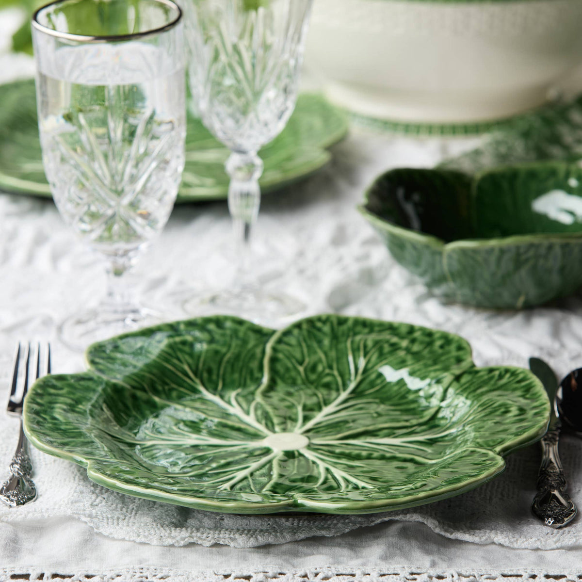 Cabbage Dinner Plate 11in